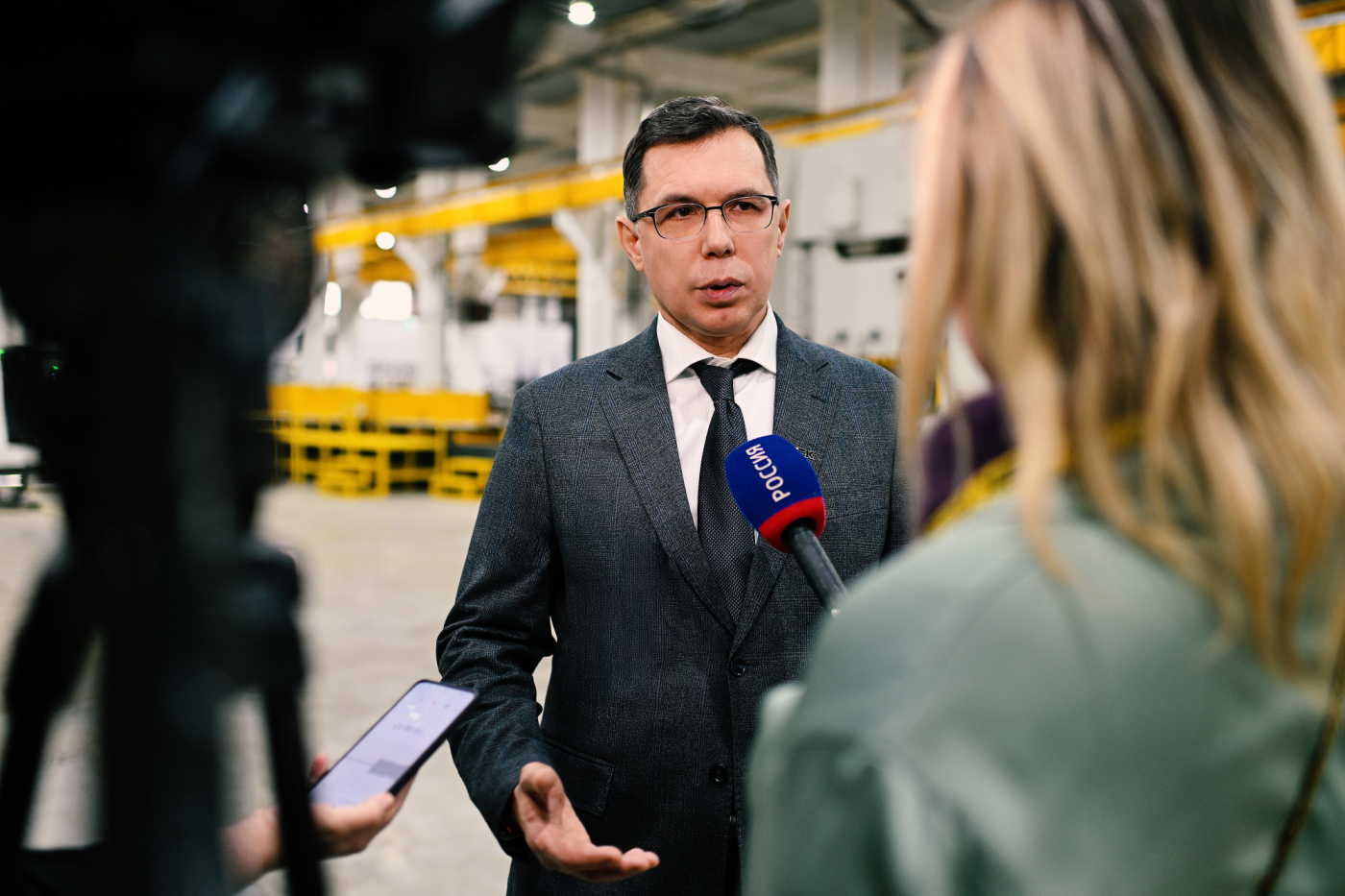 Генеральный директор IEK GROUP А.Н. Забелин на торжественном открытии завода в г. Балабаново.