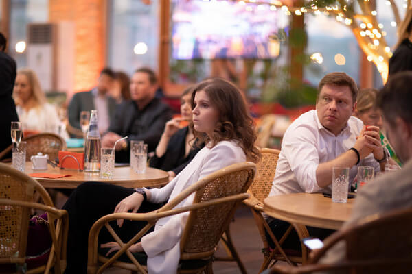 Алина Якиревич ФОНБЕТ