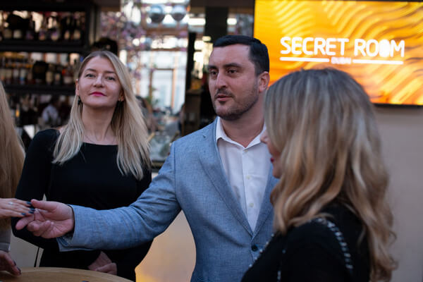 Оксана Жданович ИЛЬ ДЕ БОТЕ; Вадим Шатунов LIFAN