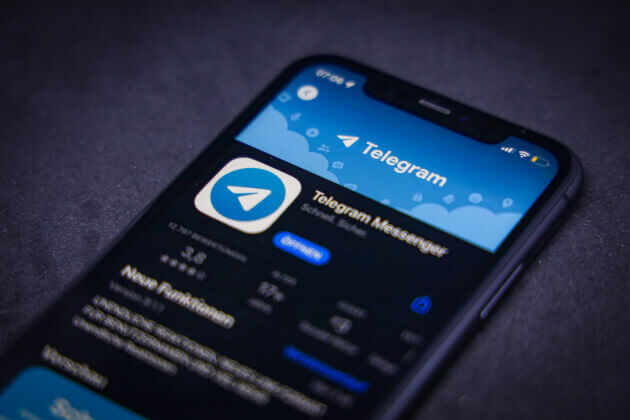 Аудитория русскоязычных каналов в Telegram удвоилась за год