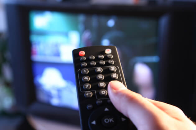 Доля пиратских кинопремьер превысила 50%