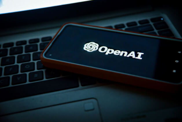 OpenAI ведет переговоры о продаже акций на $6 млрд