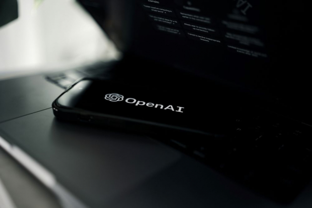 OpenAI создала первые прототипы своих ИИ-устройств