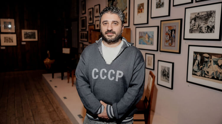 Вывести человека в кино труднее, чем удержать у телевизора