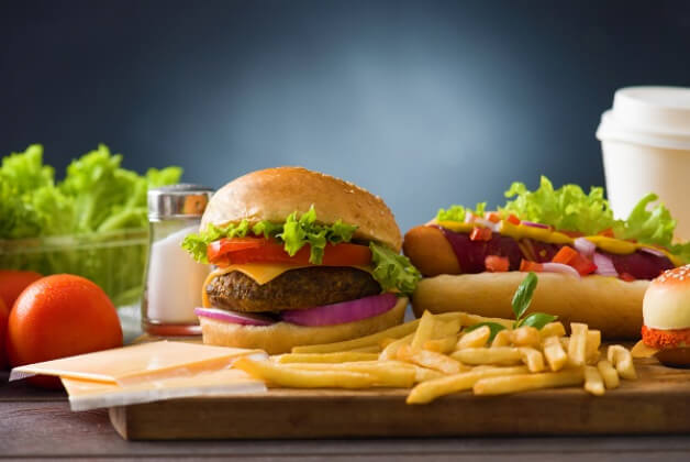 Невкусные точки McDonald's: владельцы франшиз выступили против политики сети
