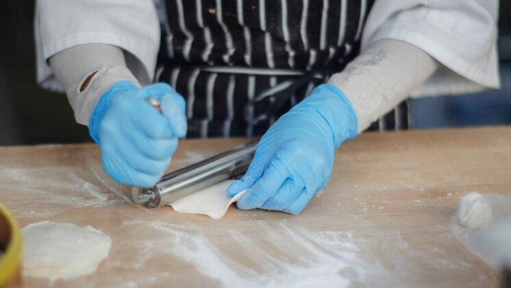 В Москве закрылись магазины готовой еды рэпера Тимати и Performance Group