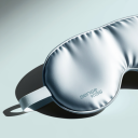 Stellar Med и SICHKAR GROUP: футуризм, космос и легкость перемен: визуальный язык бренда