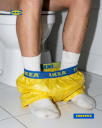 Дизайнер превратил сумку IKEA в коллекцию «люксовой» одежды